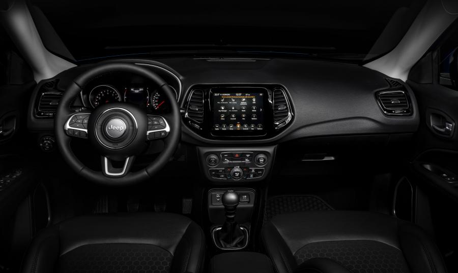 Торпедо Jeep Compass Night Eagle (MP) 2018 года  (WW) (фото 15 из 16)